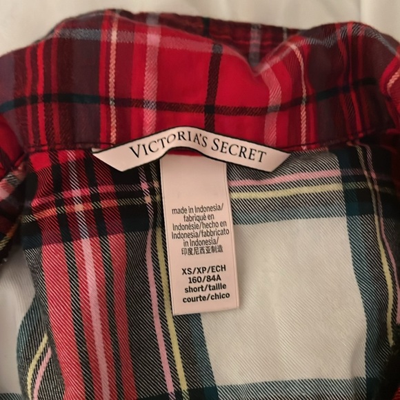 Victoria Secret light flannel pjs. XS - Picture 2 of 5